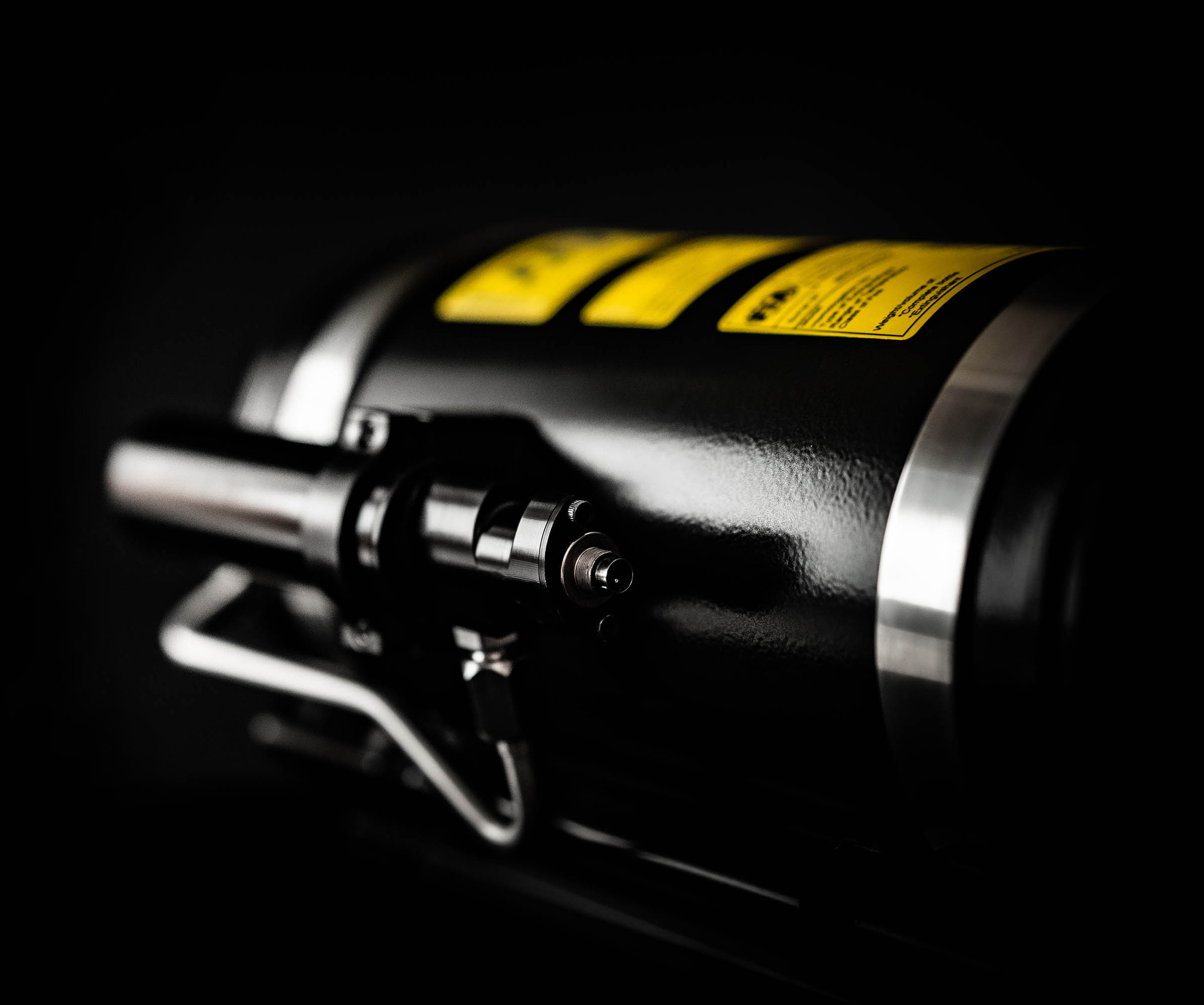 Motorsport fire extinguishers